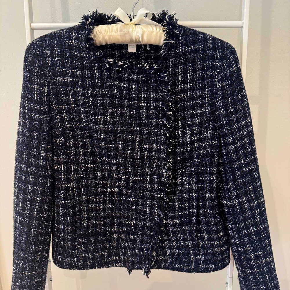 Hugo Boss Chanel type tweed jacket (petite fit)
